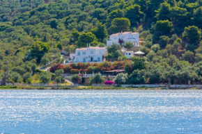 Villa Ariadni  Скиатос